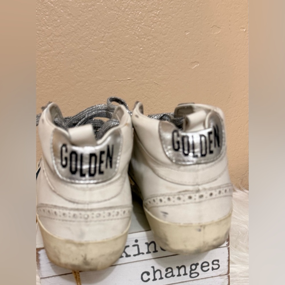 Golden Goose White Sneakers with Black Star and Silver Accents - Picture 3 of 9
